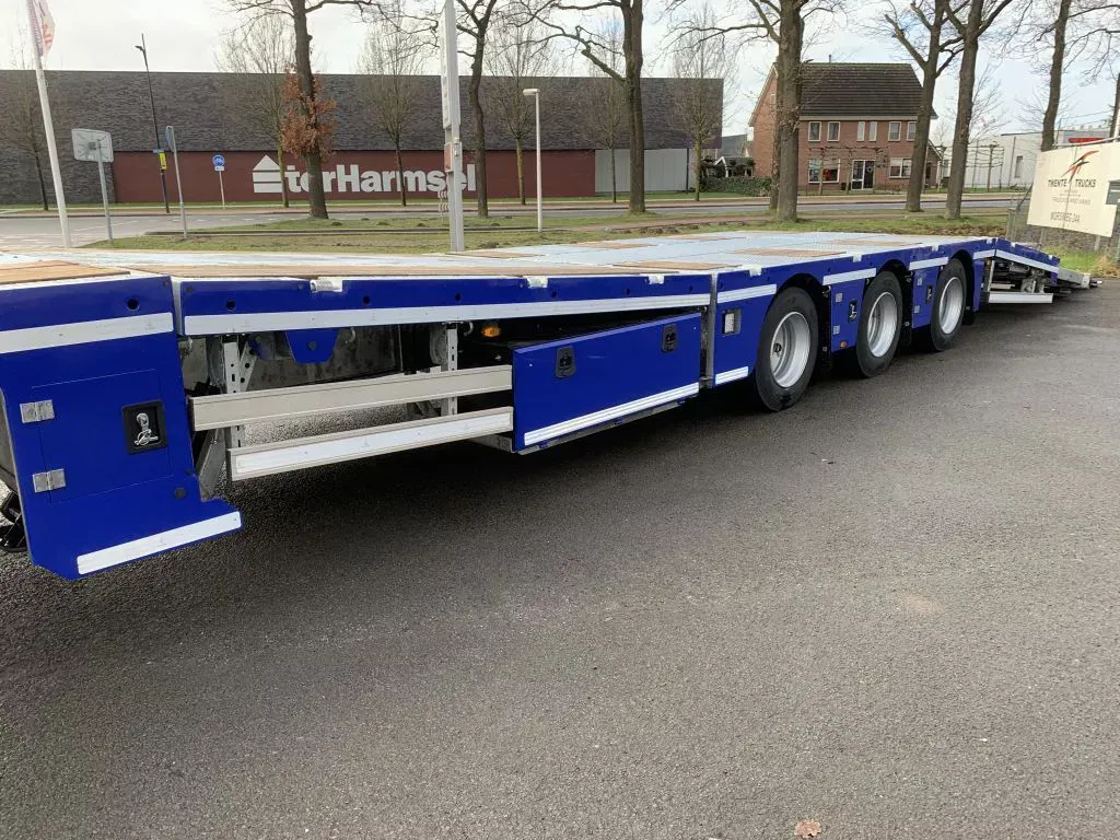 Aksoylu Semi dieplader autotransport tractor transport 4 maand levertijd met TuV VDI 2700 certificate